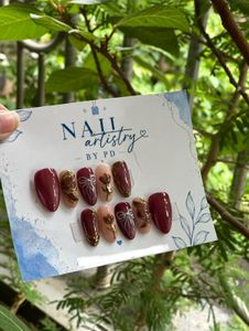 Burgundy Floral Gold Press-On Nails