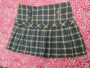 Plaid Pleated Mini Skirt