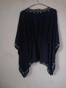 Beutiful Lace Embroidery Poncho