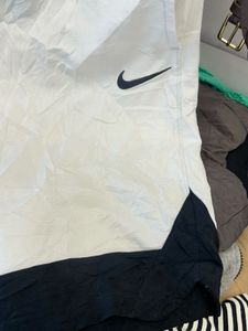 Nike Men's White &amp; Black Athletic Shorts