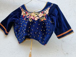 Ethnic Lehnga Choli With Dupatta