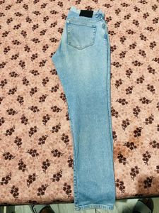&amp; Denim(H&amp;M) Classic Light Wash Slim Fit Deni