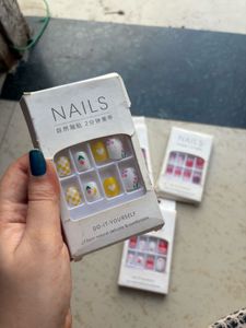 pack of 5 nails