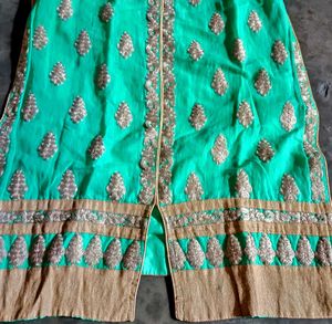 Green &amp; Gold Print Kurti