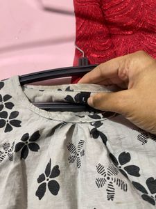 Flowy Floral Print Midi Dress