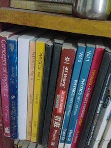 Jee/Neet Preparation Books