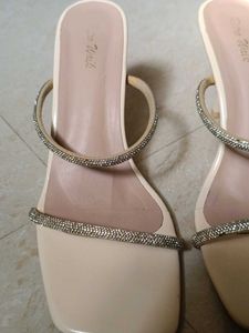 Retro walk Sparkling Strappy Heels