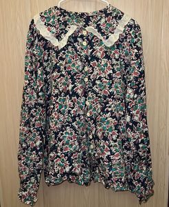 Cashal Coqutte Button up Top