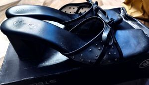Stylish Black Mules with Bow Detail