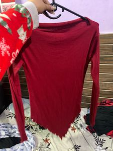 Chic Red Long-Sleeve Top