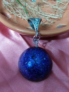 Sparkling Blue Stone Pendant Necklace