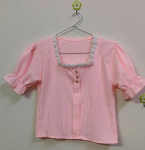 Brand New Cute Baby Pink Top 🎀