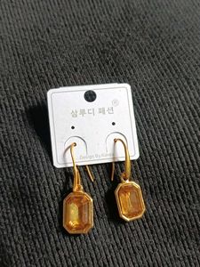 Gold Tone Crystal Drop Earrings