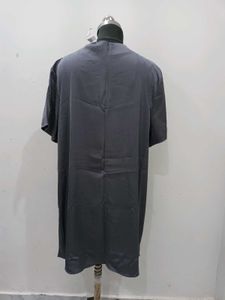 h&amp;mChic Grey Shift Dsatin dress