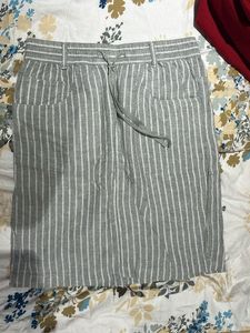 Gray & White Striped Drawstring Skirt
