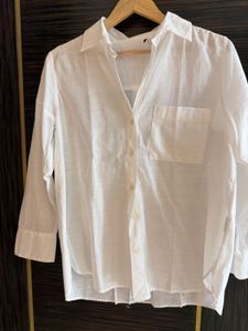 Classic White Button-Up Shirt check deta
