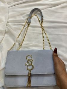 Chic Grey & Gold Chain Bag