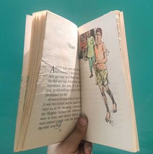 The Blue Umbrella by Ruskin Bond