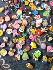 crocs charms