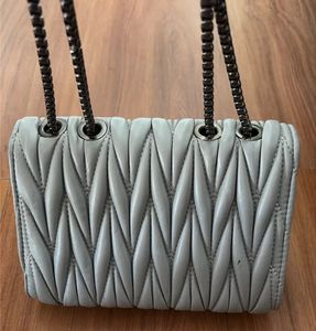 beautiful sling bag for women’s
