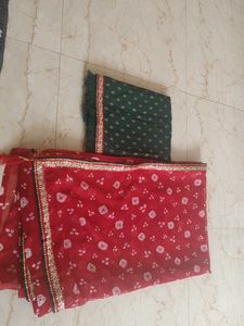 Red Bandhani Saree Brand new with blouse piece