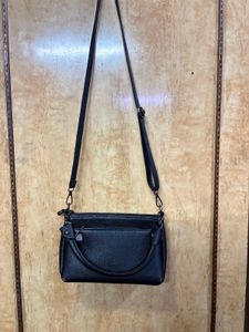 Chic Black Shoulder Bag