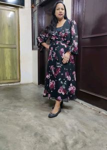 BLACK ONE PEICE WOOLWORTH BRAND