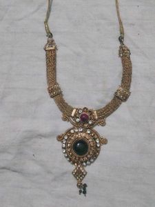 Exquisite Statement Necklace Set