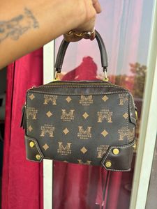 Hand bags