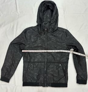 Men’s Black Camo Hooded Jacket