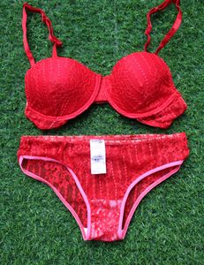 Bra &amp; Panty Set