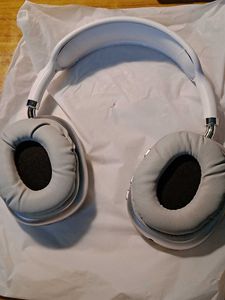 Brand New P9 Over-Ear Headphones