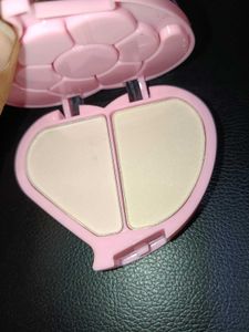 T.Y.A Fashion Make-Up Kit