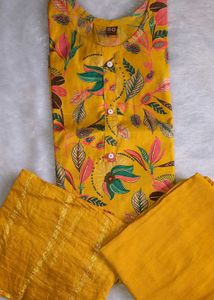 Very Graceful Yellow Golden Suit Set