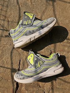 Kids Grey &amp; Green Woven Design Sneakers