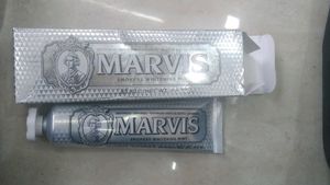 Marvis  Smokers whitening Mint