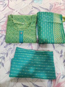 Elegant Mint Green Checked Kurta Set