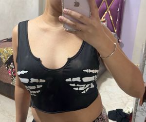 crop top