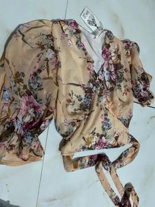 Sheer Floral Puff Sleeve Wrap Top