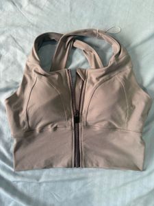 Sports bra with zipper.