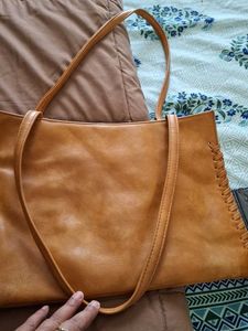 Very beautiful and stylish bag in elegant look.