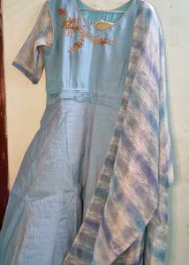 Elegant Embroidered Kurta Set