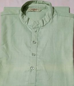 kurtas 2+Jeans Skirt 1+saree with blouse