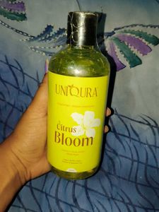 Uniquora Citrus Bloom Body Wash