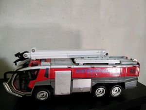 Metal Fire Fighter Truck With Light And Sound