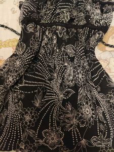 Cute Floral Tie-knot babydoll top