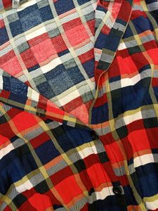 Chic Plaid Short-Sleeve Shirt
