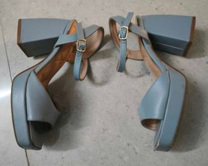 Chic Blue Platform Block Heels