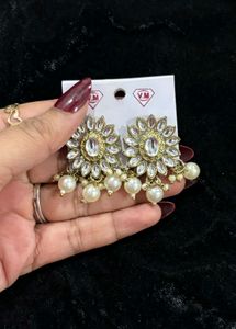 Elegant Pearl Dangle Earrings