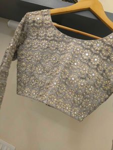 Elegant Grey Embroidered Skirt